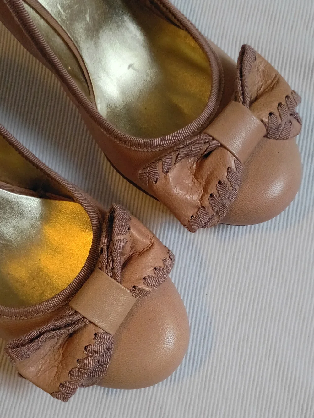 Nine West Women's Nude Bow Pump